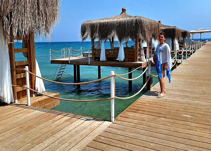 Boheme B6 Sunrise Beach